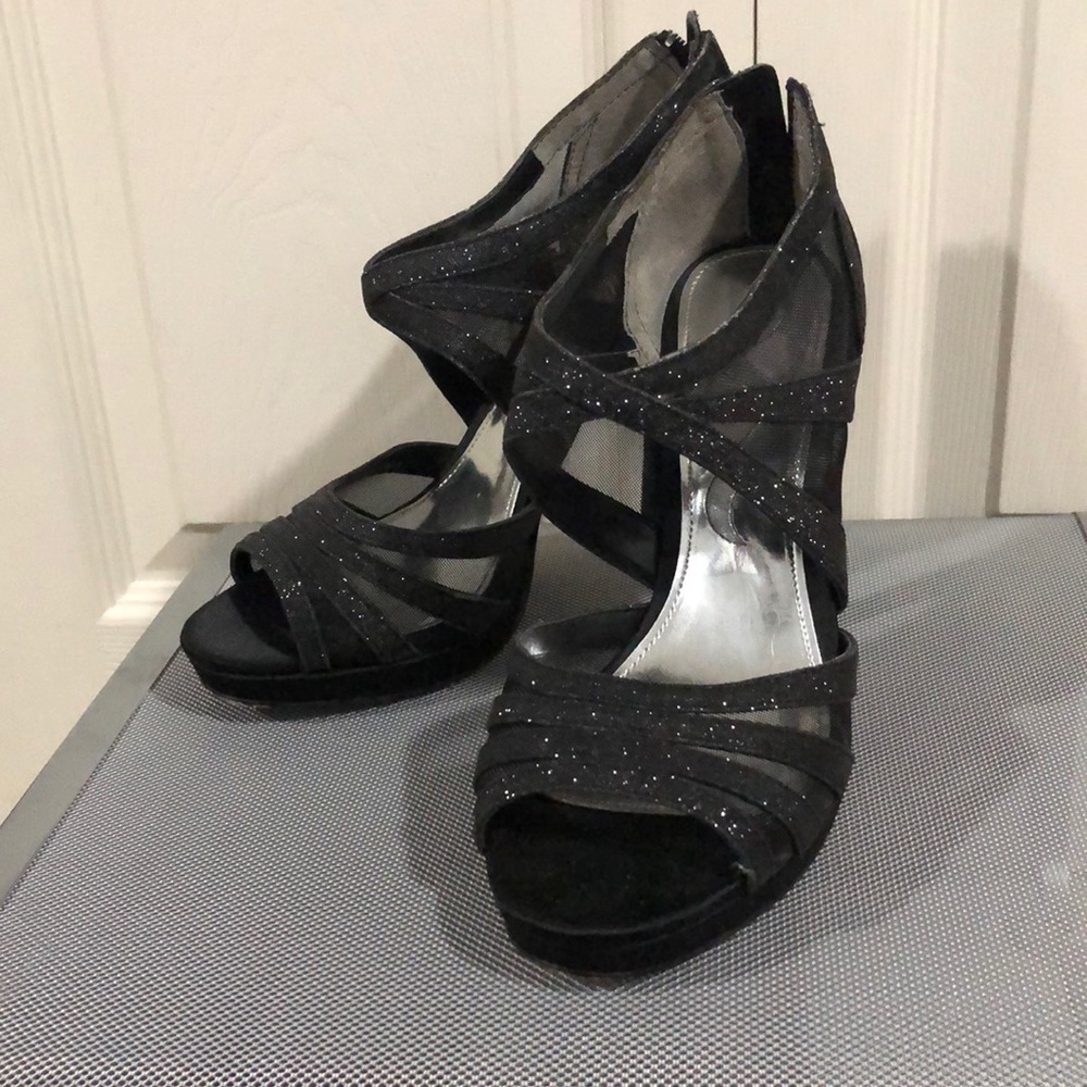 Black sparkly high heels